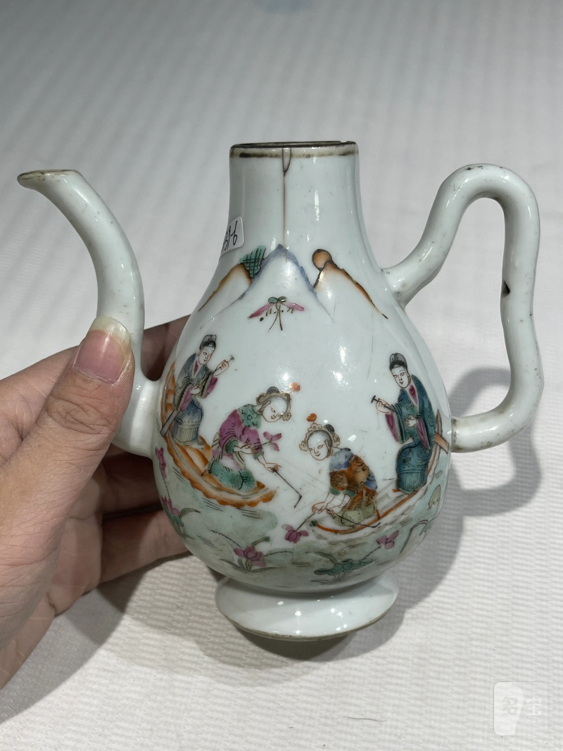 清代 粉彩茶壶一组十二件 - 图60
